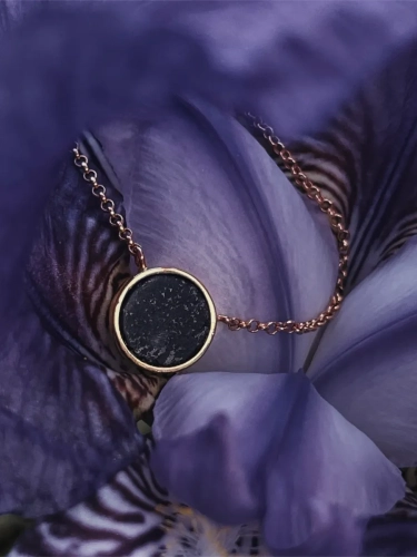 Gold plated necklace with black stone