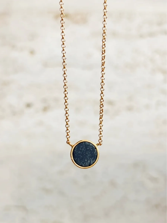 Chain with stone pendant