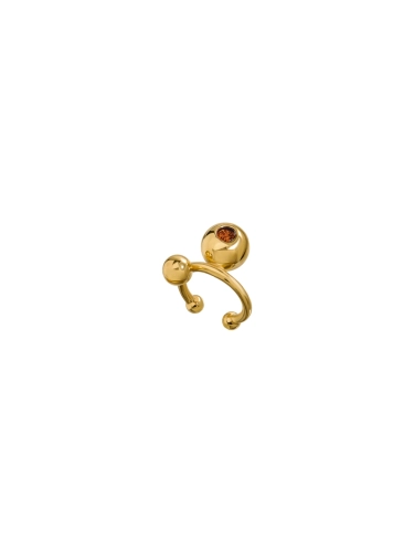 Gold ear cuff with polished spheres and Baltic amber detail